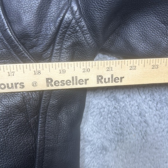 Vintage Raider Jacket Women's 8 Black Genuine Leather Biker Distressed *SPOTS - Picture 16 of 16